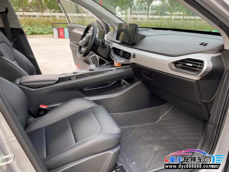 24年吉利几何轿车抵押车出售