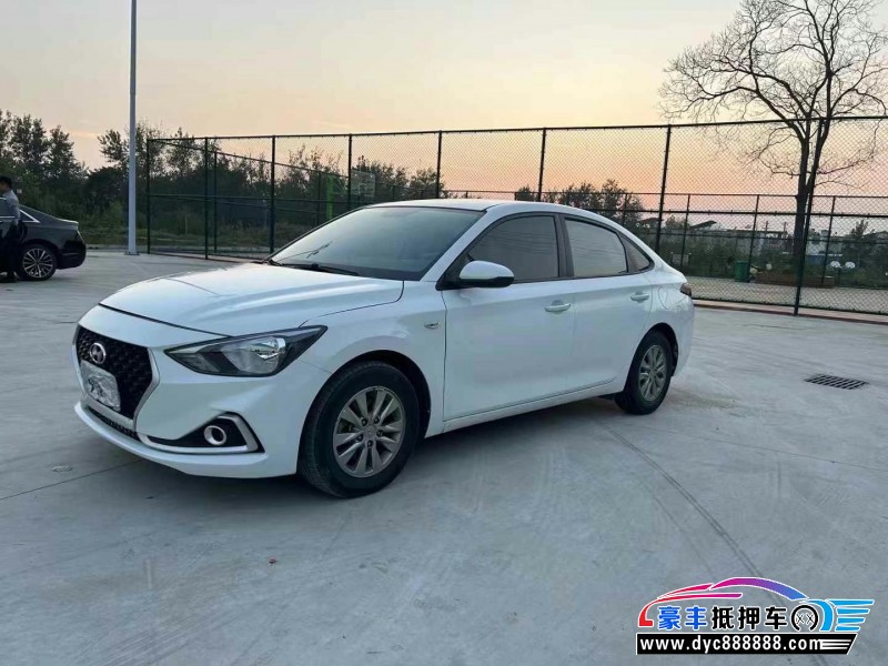 19年现代悦动轿车抵押车出售