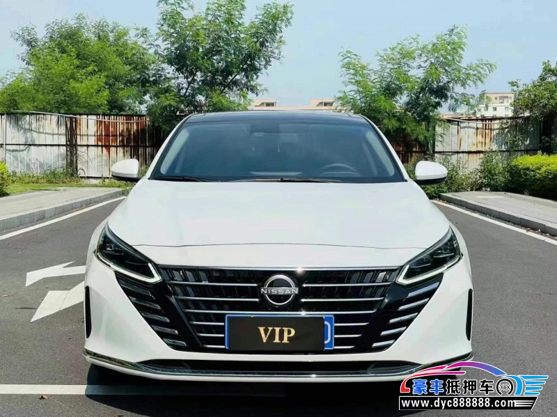 23年日产天籁轿车抵押车出售