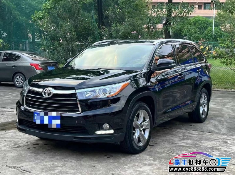 18年丰田汉兰达轿车抵押车出售