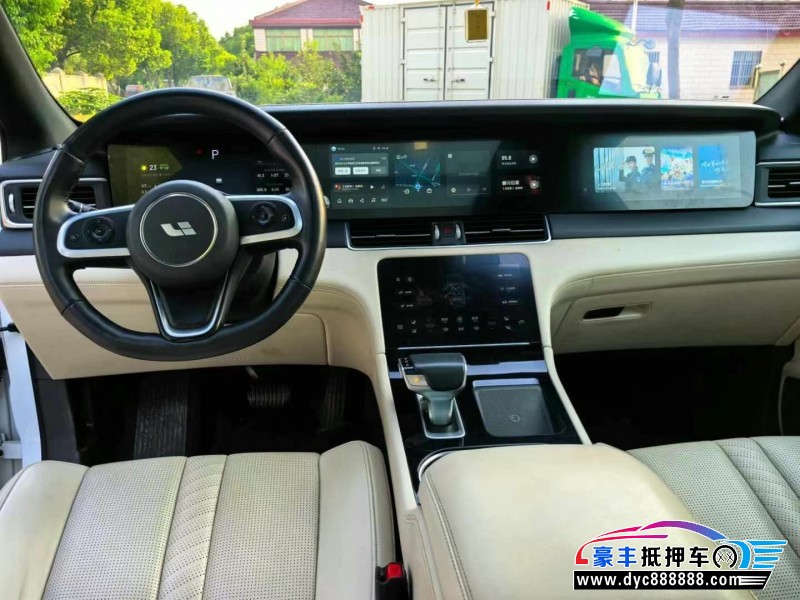 21年理想ONE轿车抵押车出售