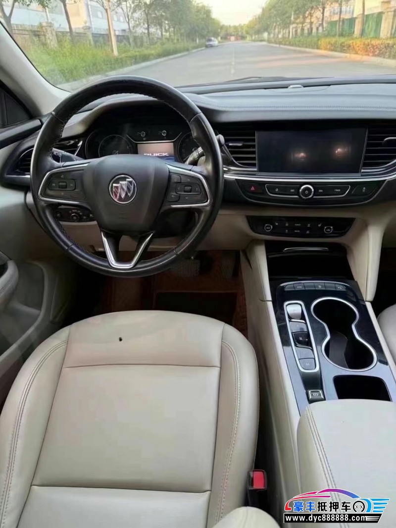 20年别克君威轿车抵押车出售