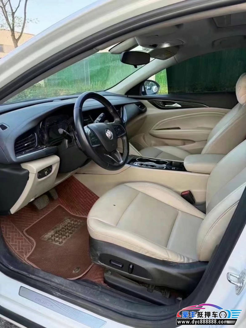 20年别克君威轿车抵押车出售