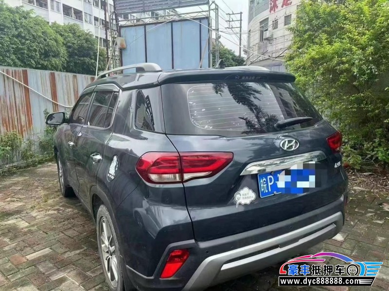 18年现代ix35轿车抵押车出售