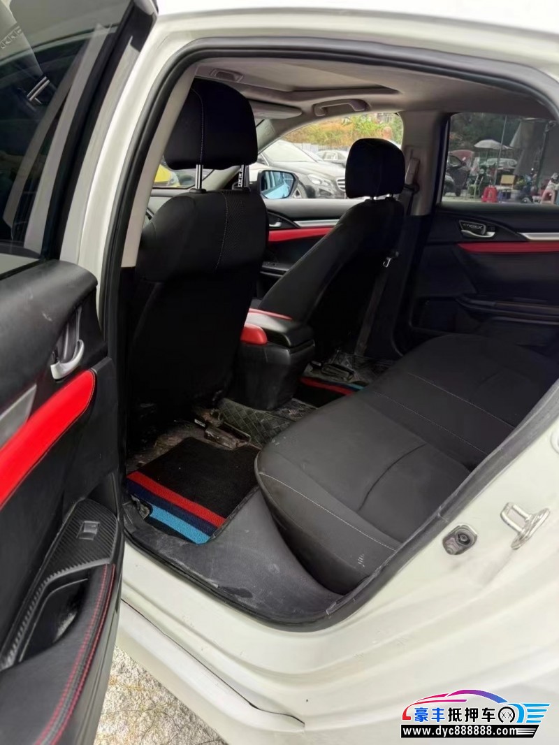 16年本田思域轿车抵押车出售