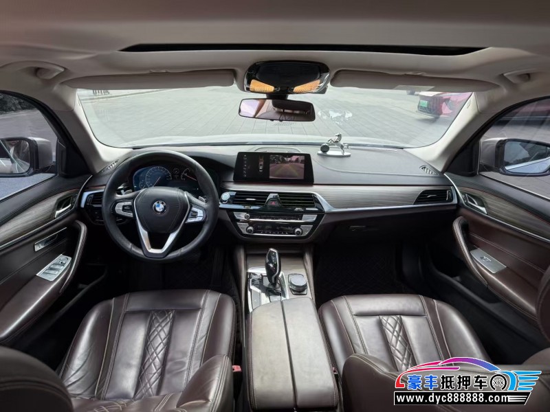 18年宝马5系轿车抵押车出售