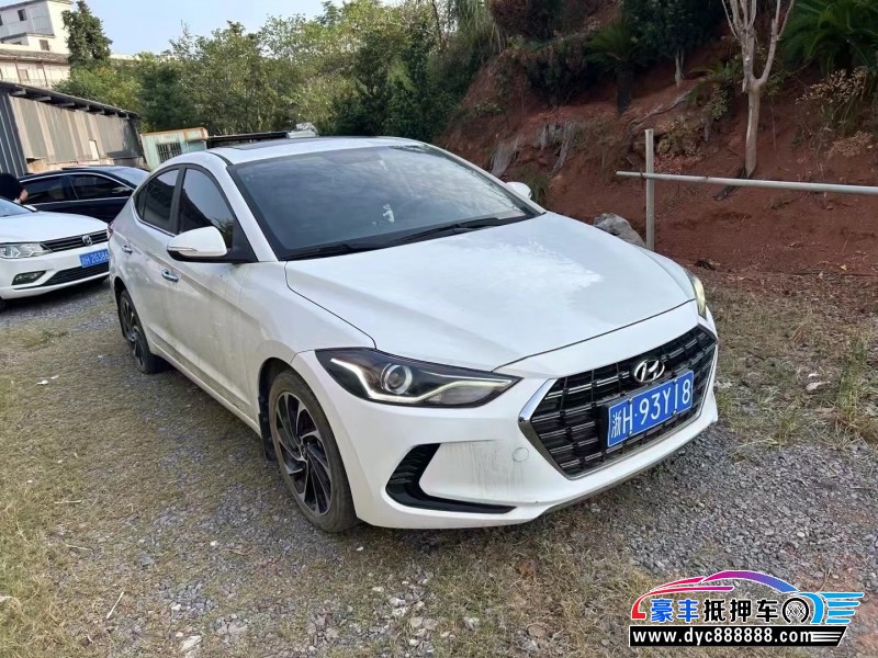 20年现代领动轿车抵押车出售