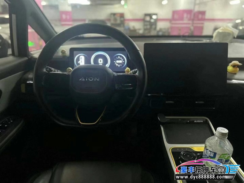 23年埃安Y70轿车抵押车出售