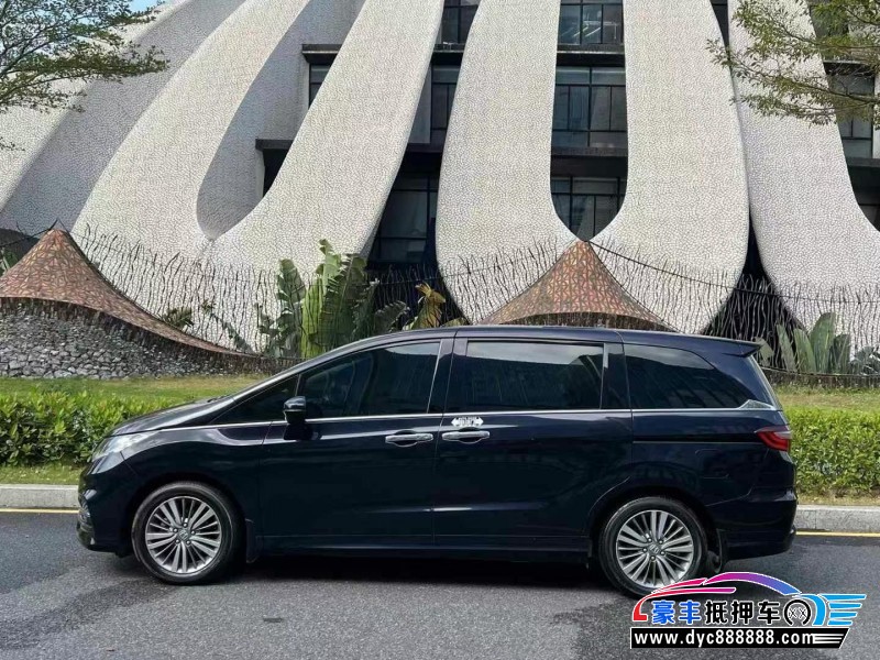 18年本田奥德赛轿车抵押车出售