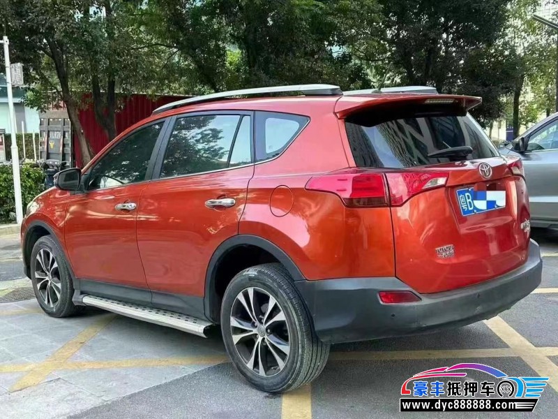 13年丰田RAV4轿车抵押车出售