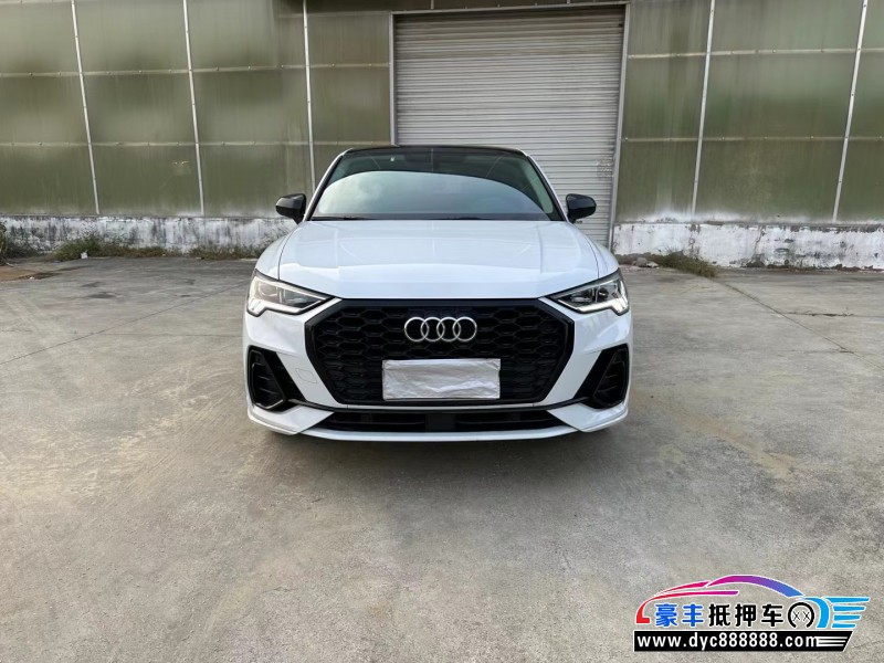 抵押车出售23年奥迪Q3SUV