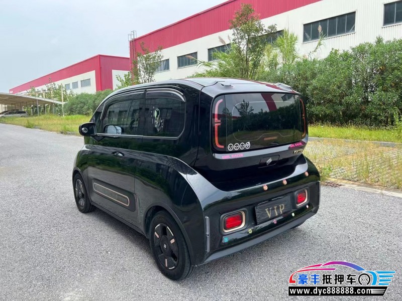 22年宝骏kiwi ev轿车抵押车出售