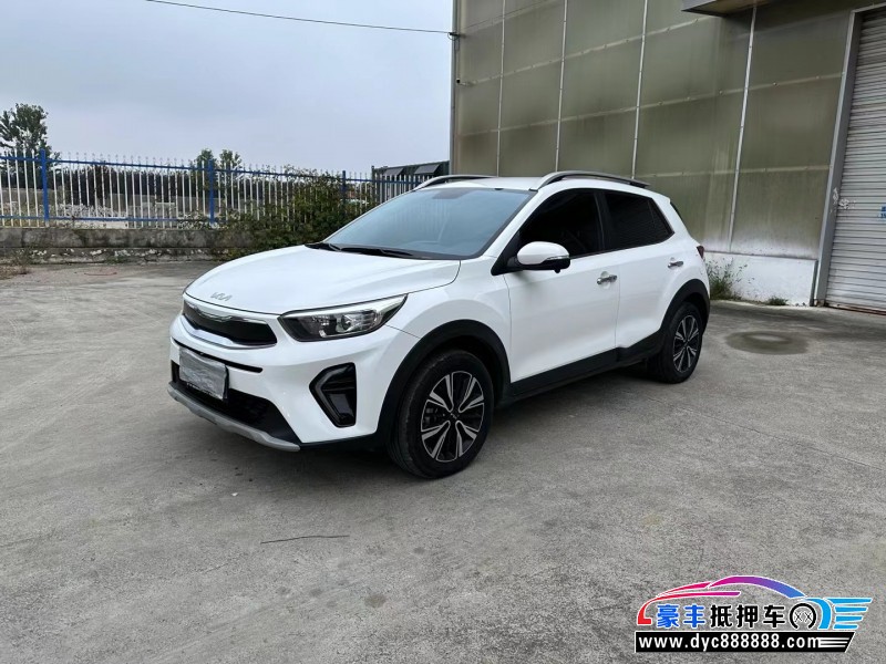 21年起亚KX1轿车抵押车出售