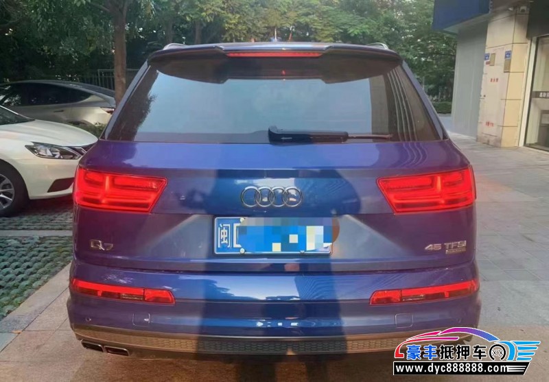 16年奥迪Q7SUV抵押车出售