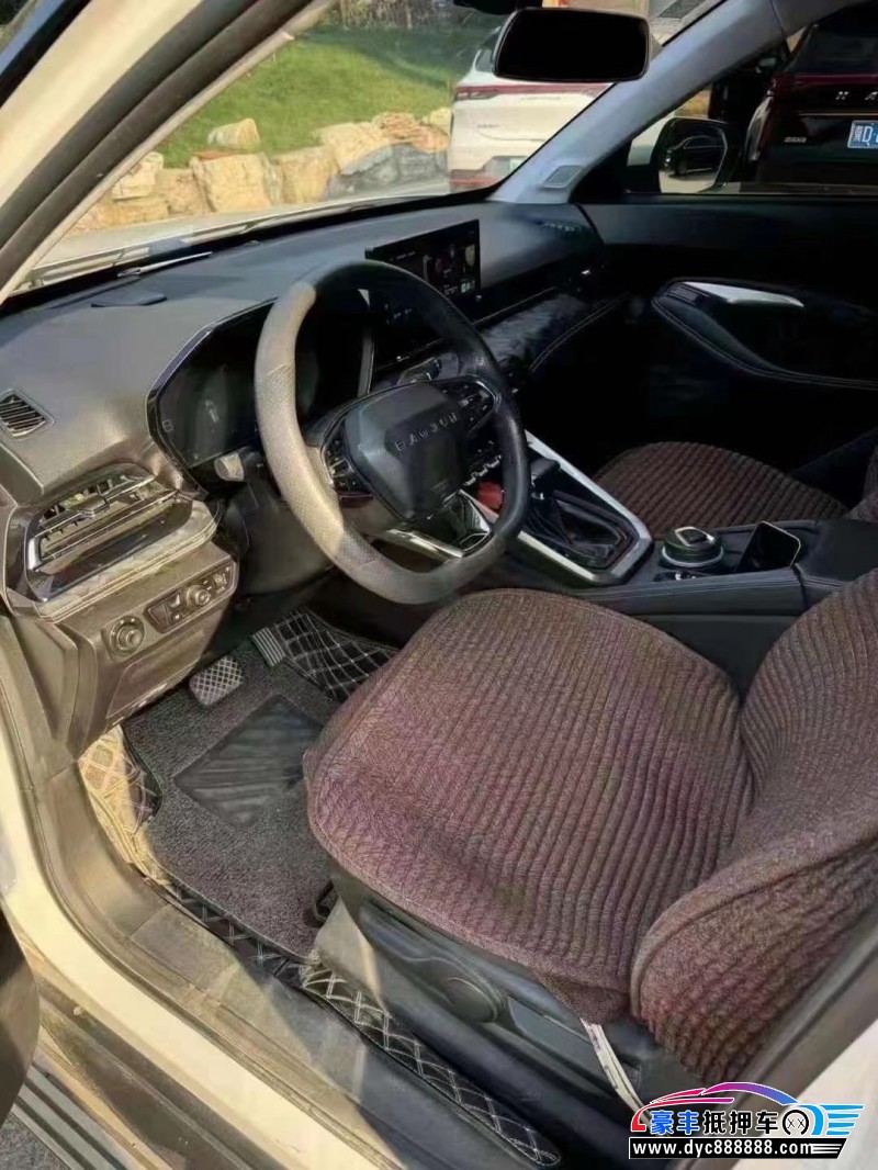 20年宝骏RS3轿车抵押车出售