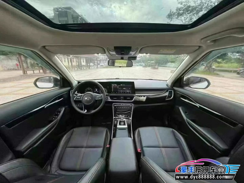 21年起亚KX3轿车抵押车出售