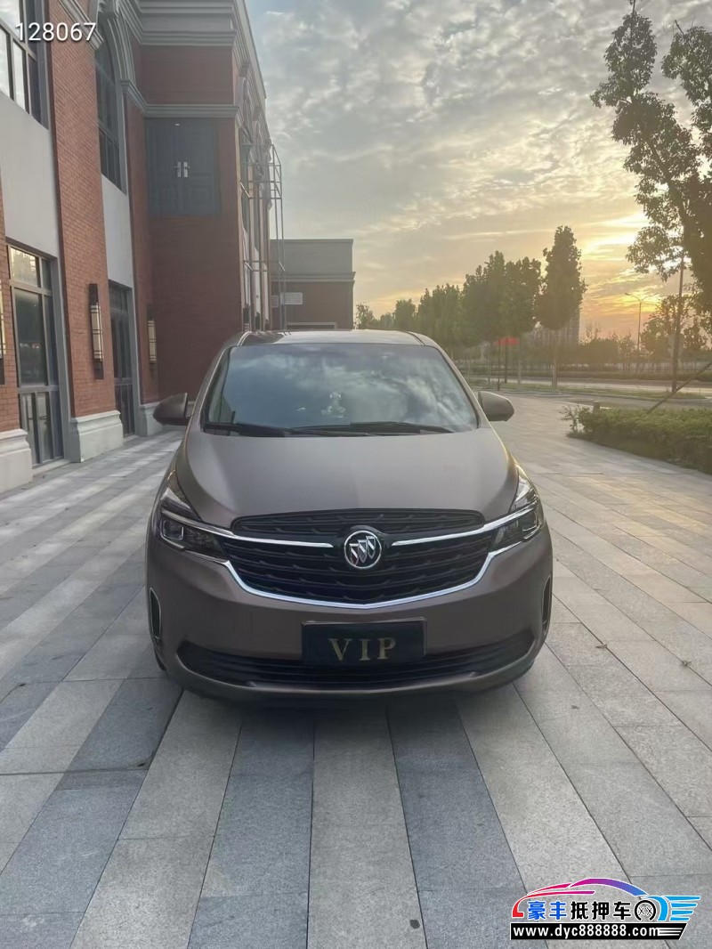 22年别克GL8轿车抵押车出售