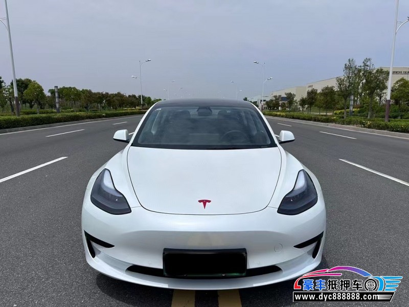 抵押车出售23年特斯拉MODEL 3轿车