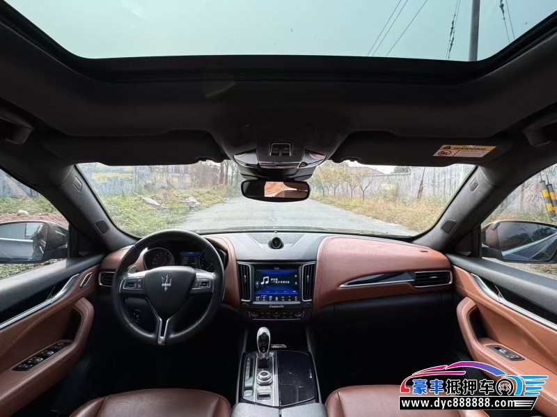 18年玛莎拉蒂莱万特轿车抵押车出售