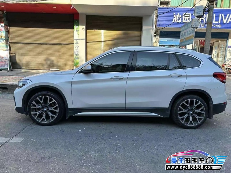 21年宝马X1轿车抵押车出售