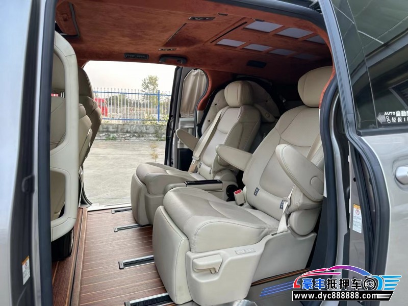 22年丰田塞纳SUV抵押车出售