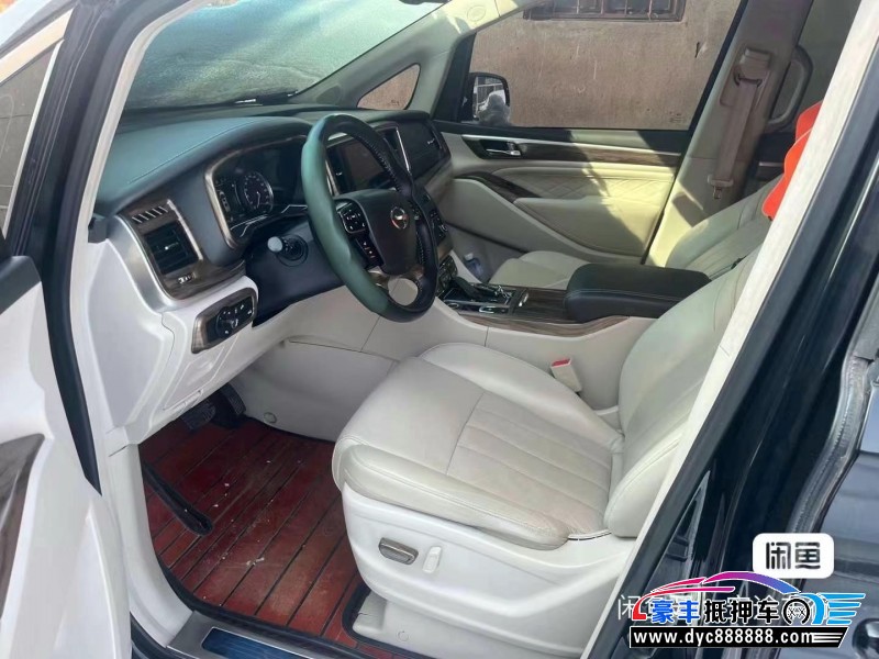 18年传祺M8轿车抵押车出售