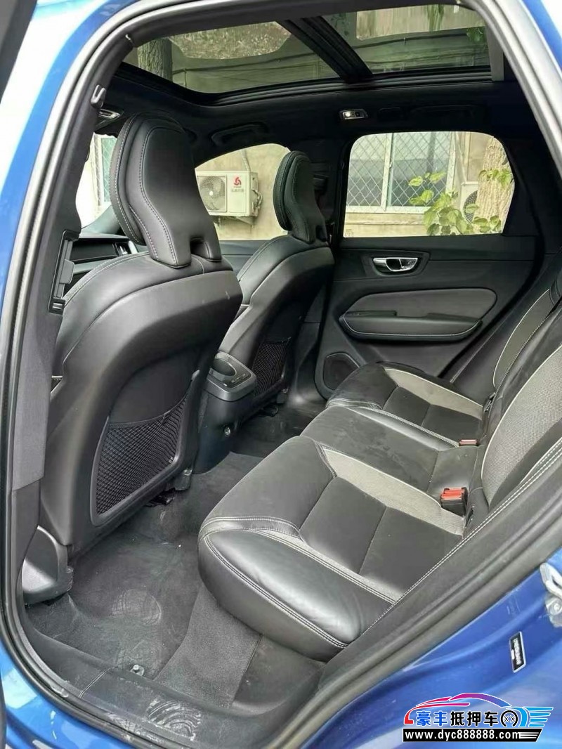 19年沃尔沃XC60轿车抵押车出售