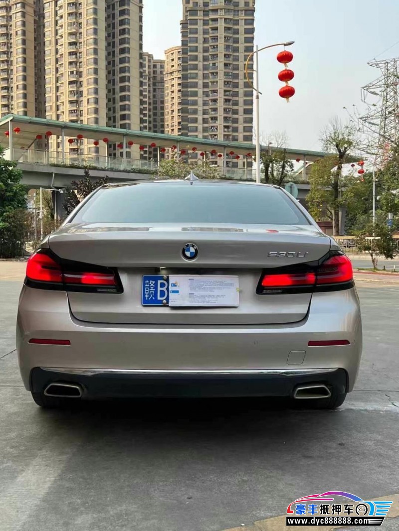 21年宝马5系轿车抵押车出售