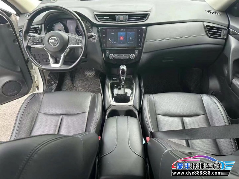 21年日产奇骏轿车抵押车出售