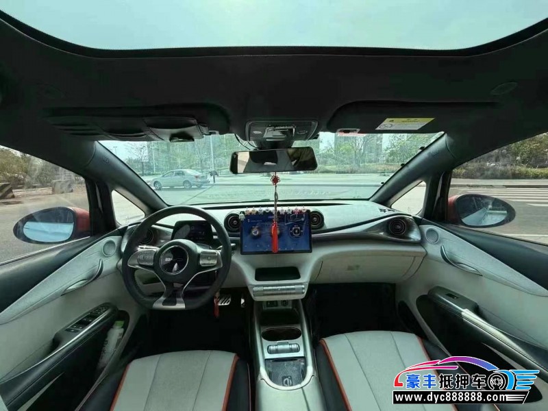 22年比亚迪海豚轿车抵押车出售