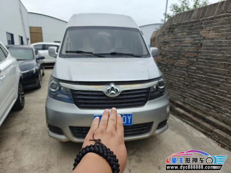 19年长安睿行轿车抵押车出售