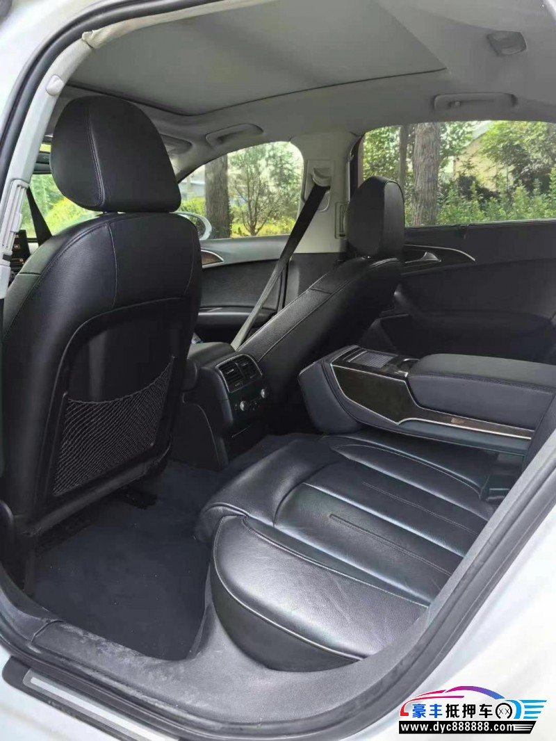 15年奥迪A6L轿车抵押车出售