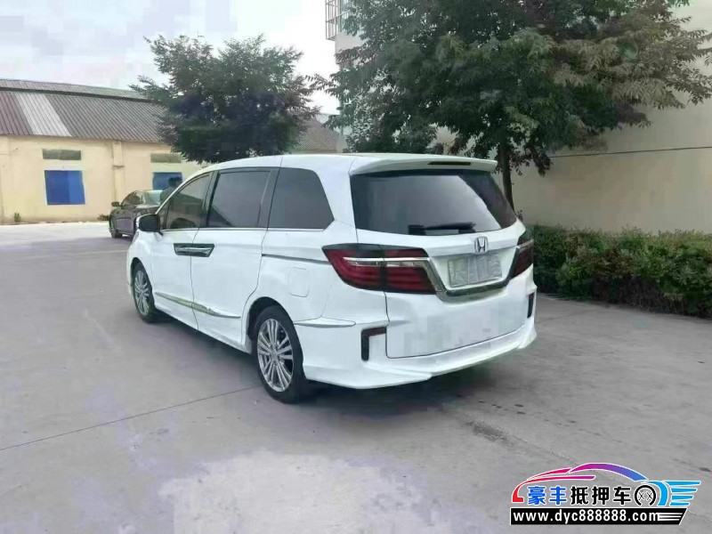 18年本田艾力绅轿车抵押车出售