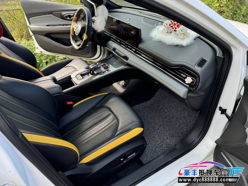 23年传祺影豹轿车抵押车出售