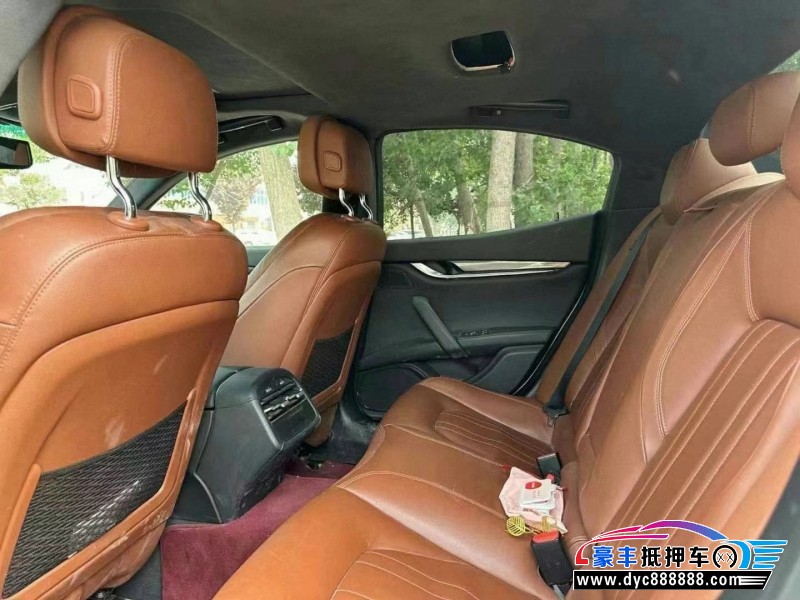 17年玛莎拉蒂Ghibli轿车抵押车出售