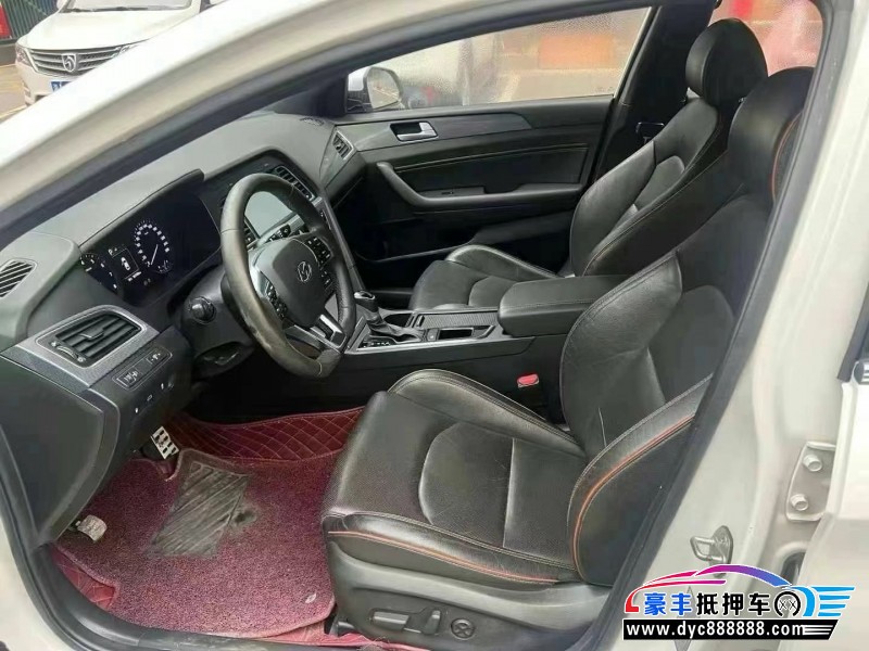 15年现代索纳塔九轿车抵押车出售