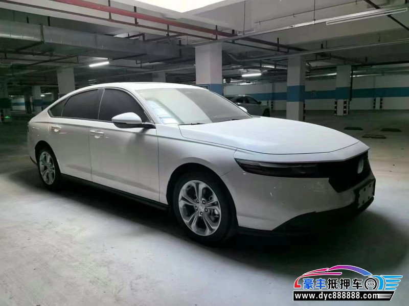 24年本田雅阁轿车抵押车出售