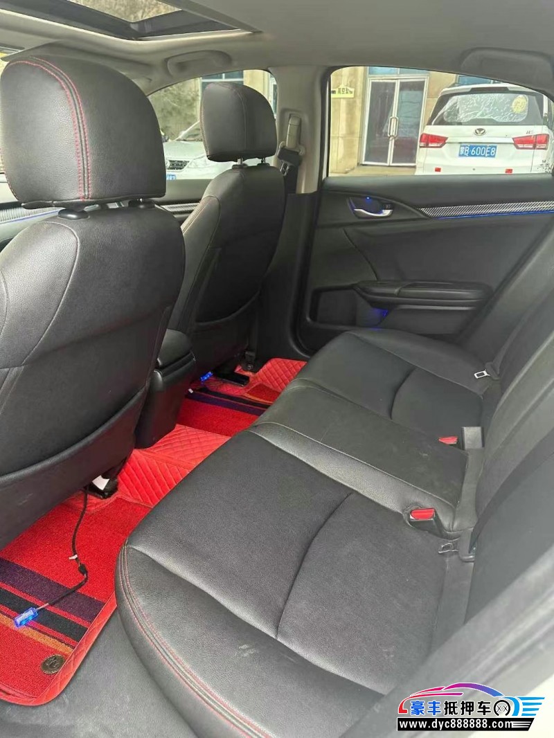 19年本田思域轿车抵押车出售