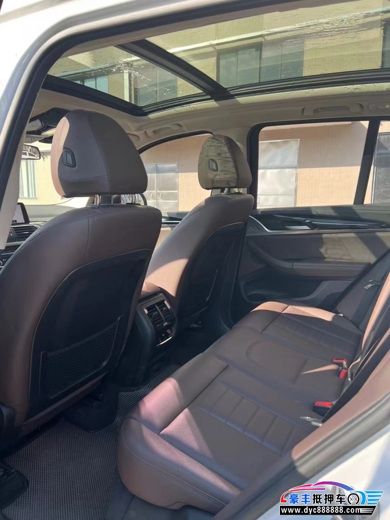 19年宝马X3轿车抵押车出售