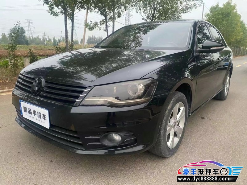 14年大众宝来轿车抵押车出售
