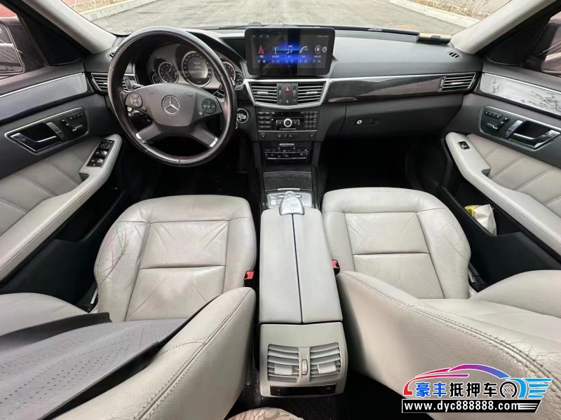 10年奔驰E轿车抵押车出售