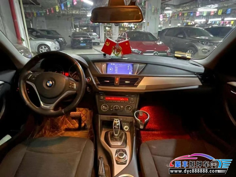 15年宝马X1轿车抵押车出售