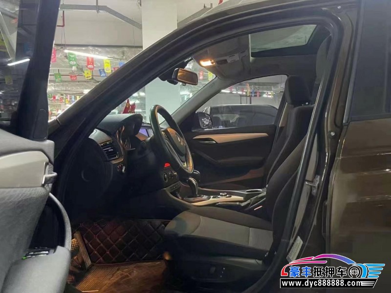 15年宝马X1轿车抵押车出售