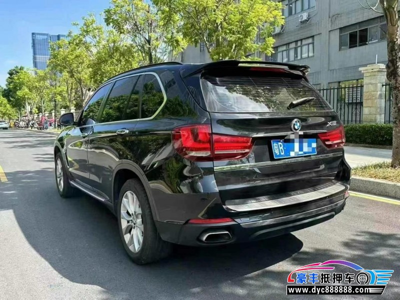 18年宝马X5轿车抵押车出售