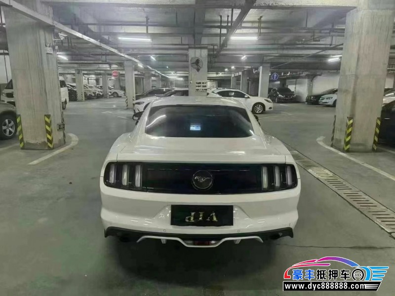 17年福特野马轿车抵押车出售