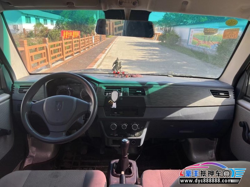 21年金杯小海狮X30轿车抵押车出售