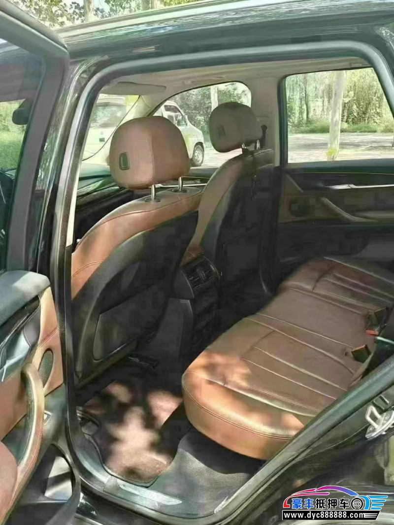 14年宝马X5轿车抵押车出售