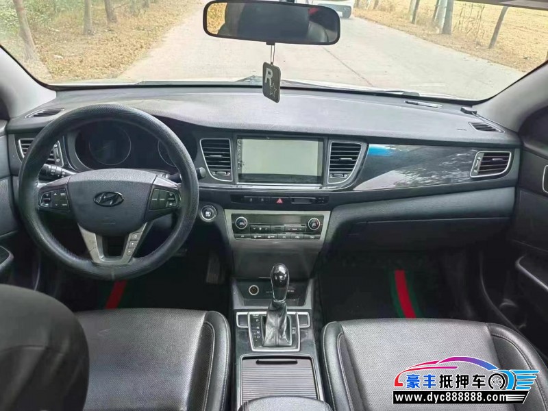 15年现代名图轿车抵押车出售