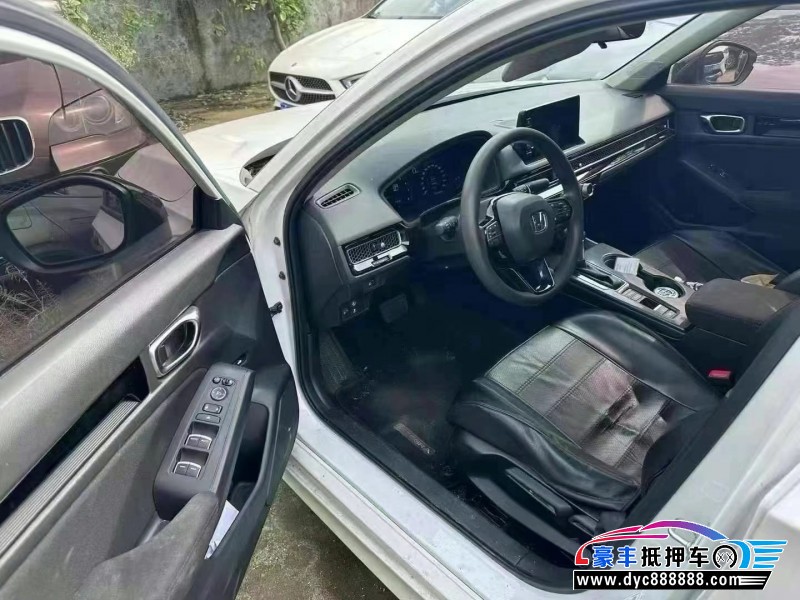 22年本田型格轿车抵押车出售