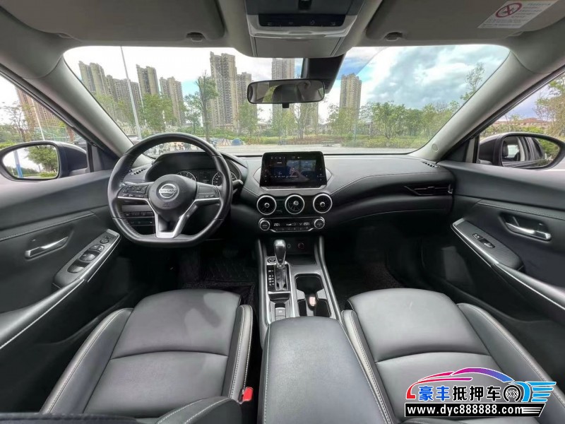 22年日产轩逸轿车抵押车出售